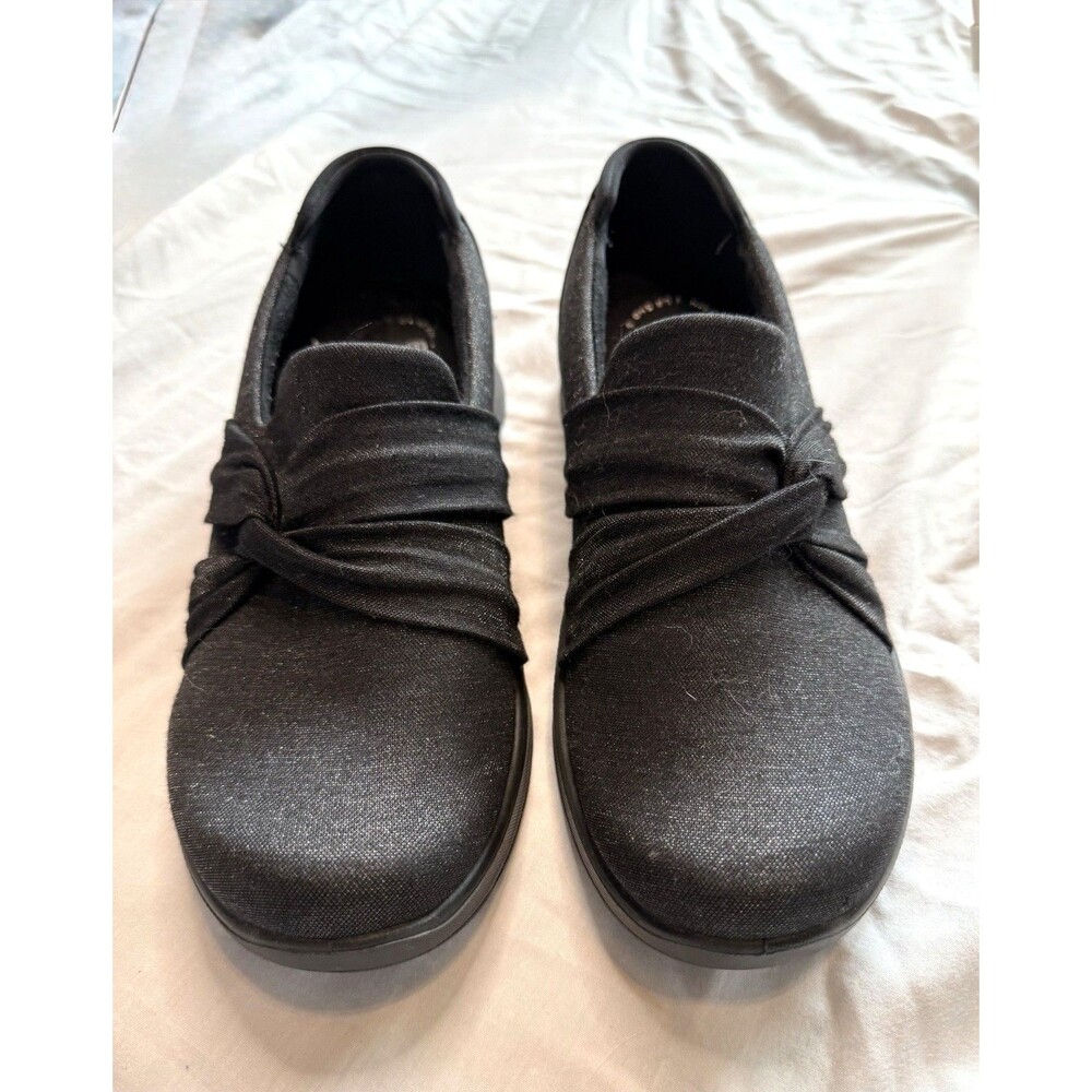Bzees Women's Glimmer Slip On Size 8 Shoe Sneaker Black Fabric Stretch Comfort